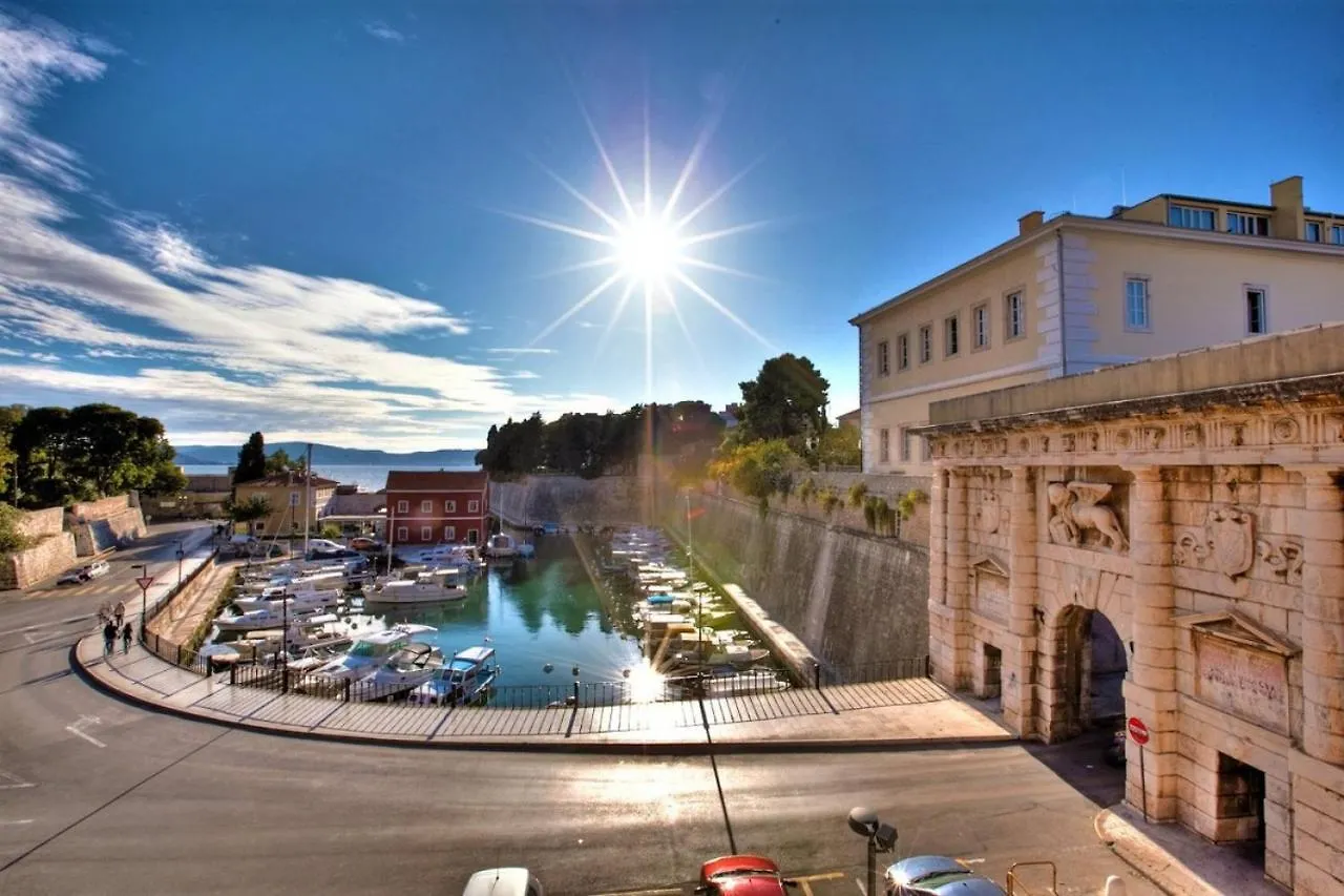 Apartman Prova Zadar S Pogledom Na More I Besplatnim Parkingom