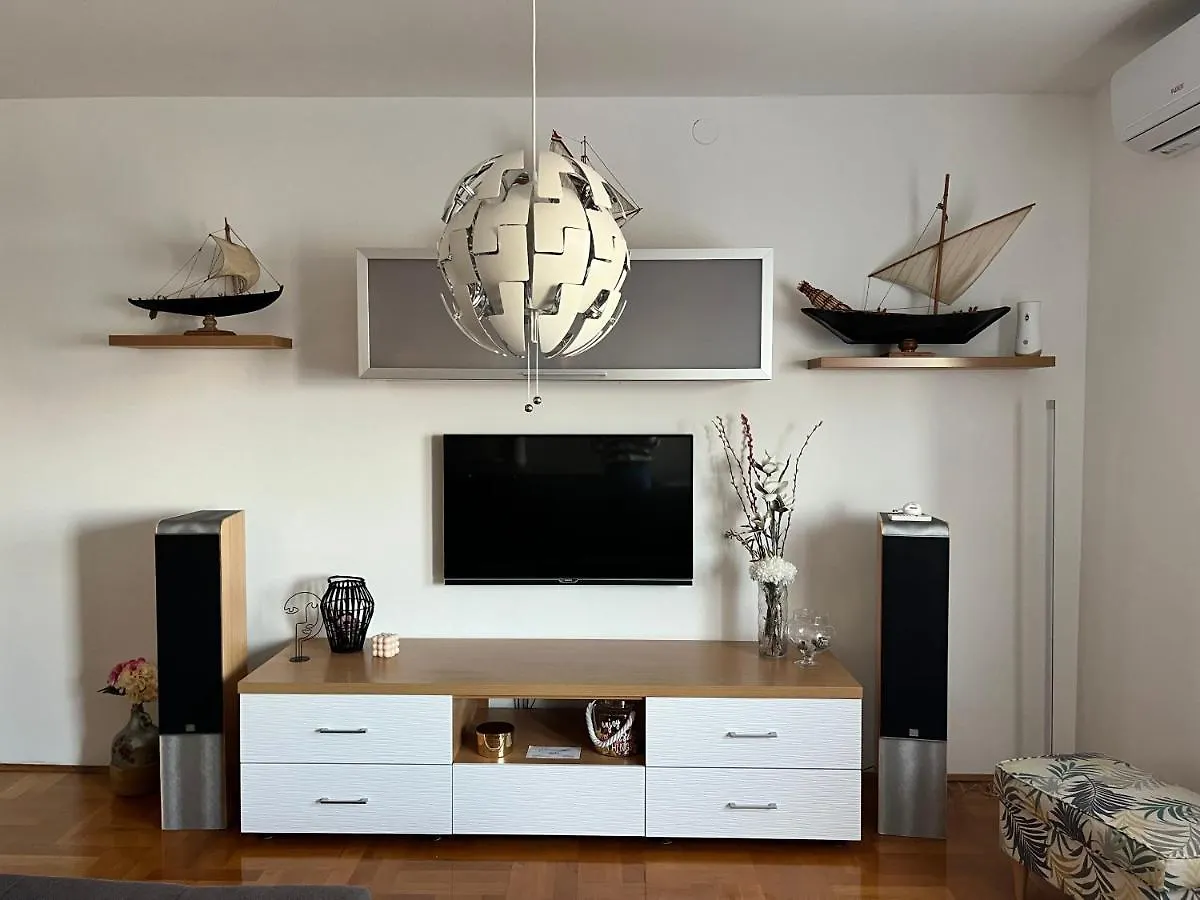 Apartman Prova Zadar S Pogledom Na More I Besplatnim Parkingom